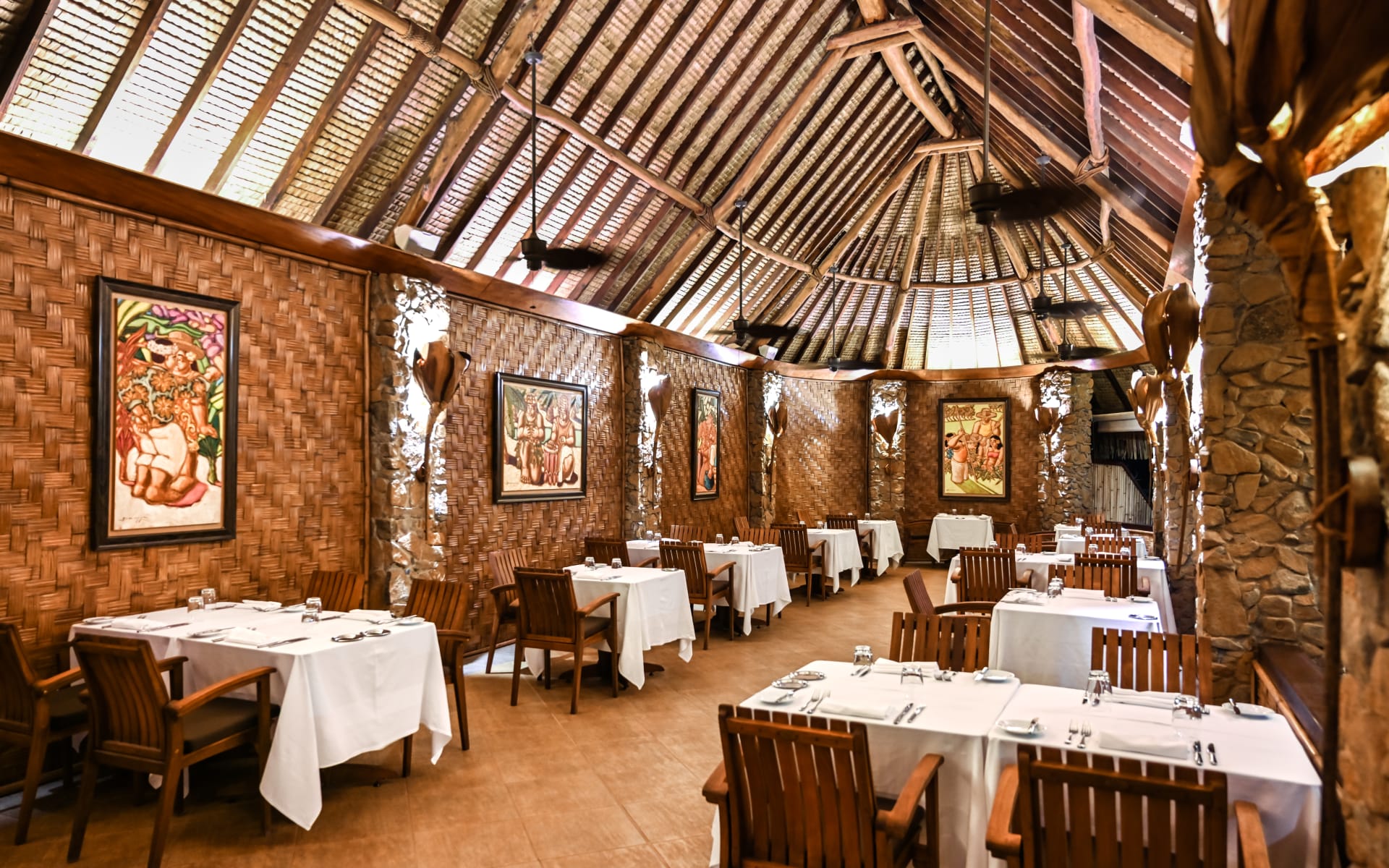 Gorgeous fine dining restaurant in traditional building